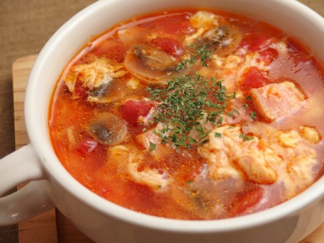 スペイン風にんにくスープ | テーオー食品株式会社 | 給食レシピ