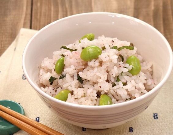 梅と枝豆の混ぜご飯（学給）